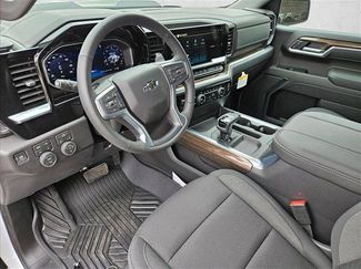New 2026 Chevrolet Silverado 1500 LT Trail Boss w/ Dark Appearance Package AWD/4WD video 3