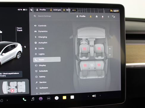 Used 2021 Tesla Model Y Long Range image 17