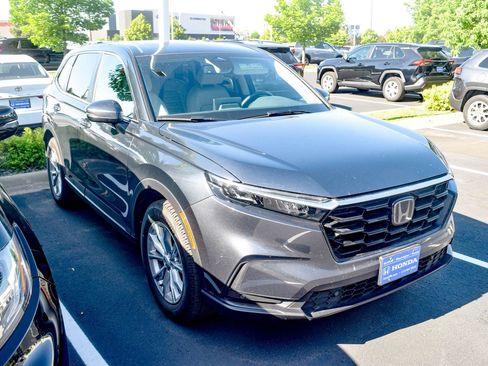 Used 2023 Honda CR-V EX-L image 4