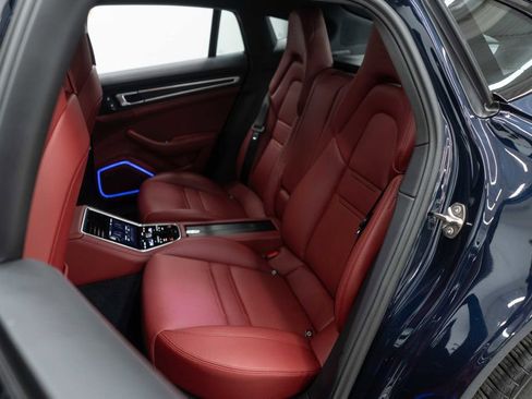 Used 2023 Porsche Panamera 4 Platinum Edition w/ Smoking Package image 15