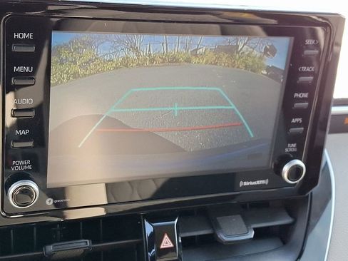 Used 2022 Toyota Corolla LE image 19