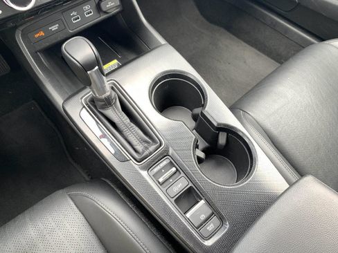Certified 2024 Honda Civic Touring image 29