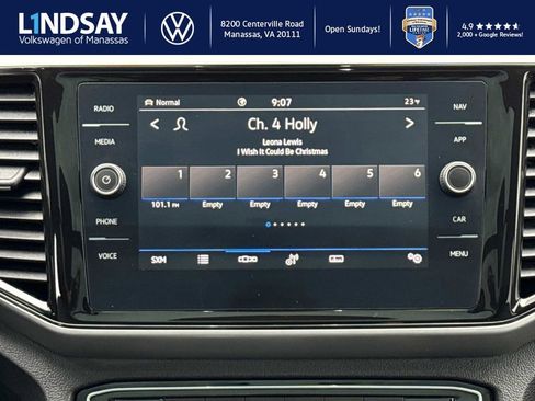 Used 2022 Volkswagen Atlas Cross Sport SEL image 13