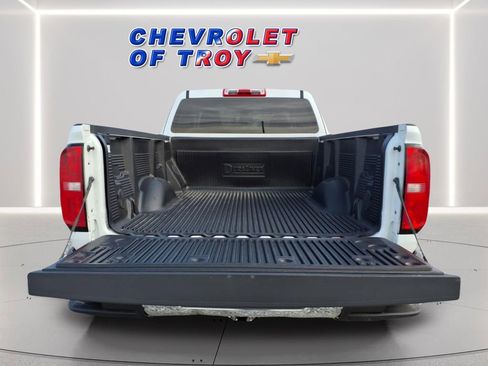 Used 2019 Chevrolet Colorado W/T w/ WT Convenience Package image 32