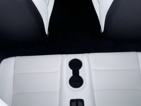 Used 2022 Tesla Model X Plaid AWD/4WD image 15