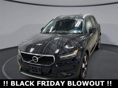 Used 2020 Volvo XC40 T5 Momentum
