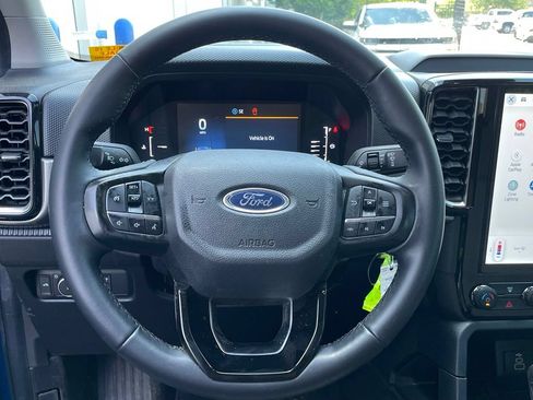 Used 2024 Ford Ranger XLT w/ Trailer Tow Package AWD/4WD image 15