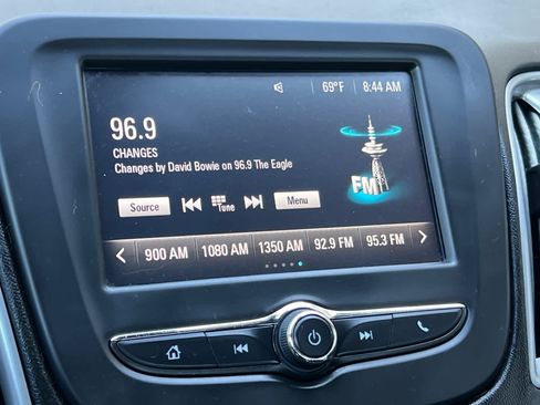 Used 2017 Chevrolet Malibu LS FWD image 18