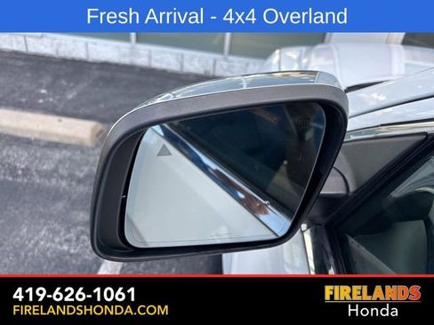 Used 2014 Jeep Grand Cherokee Overland w/ Advanced Technology Group AWD/4WD image 12