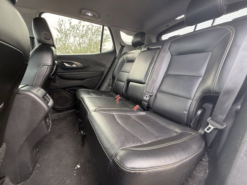 Used 2019 GMC Terrain SLT w/ Preferred Package image 13