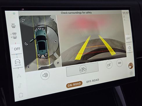 Used 2024 Land Rover Range Rover Sport SE image 26