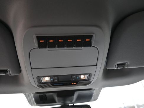 Used 2024 Ford F550 2WD SuperCab Super Duty image 77