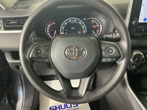 Used 2023 Toyota RAV4 XLE FWD image 16