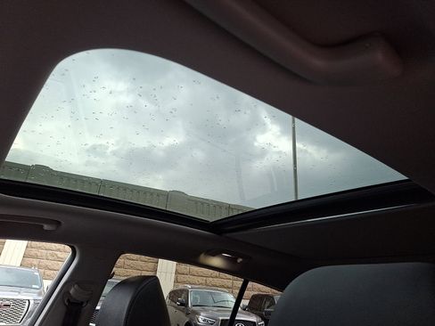 Used 2022 Kia Sportage EX w/ EX Technology Package image 14