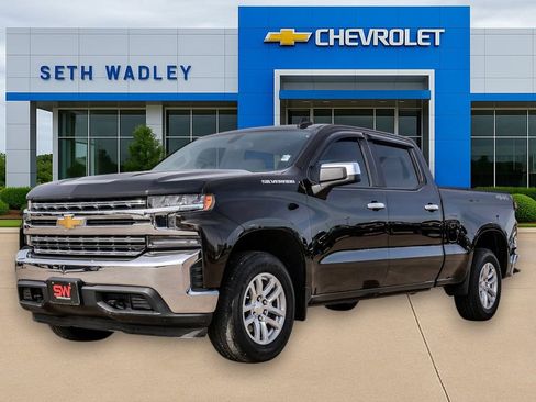 Used 2020 Chevrolet Silverado 1500 LT w/ All-Star Edition image 3