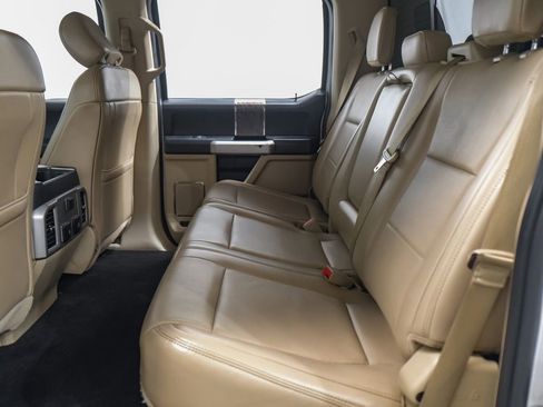 Used 2019 Ford F250 Lariat w/ Lariat Value Package image 39