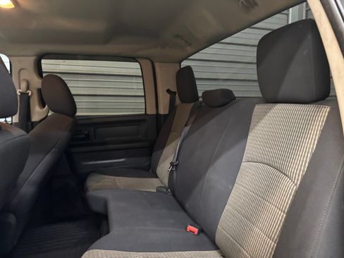 Used 2012 RAM 1500 Express w/ ST Popular Equipment Group AWD/4WD image 21
