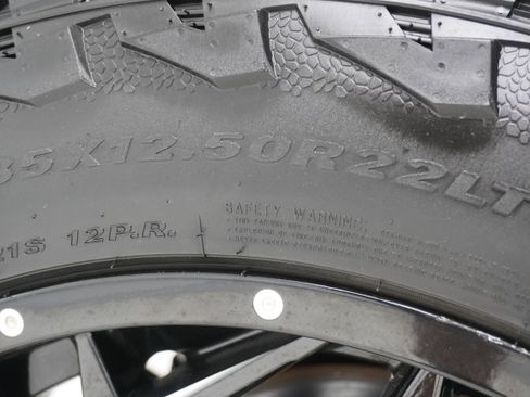 Used 2022 Toyota Tundra Platinum w/ Advanced Package image 35