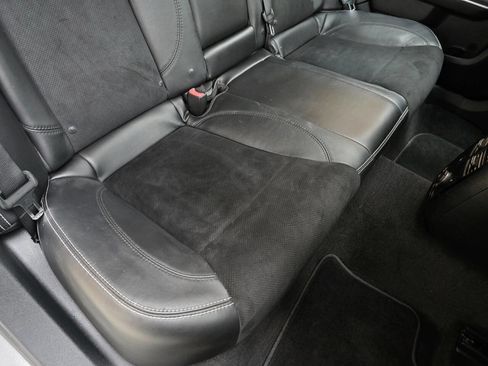 Used 2012 Chrysler 300 SRT8 w/ 19-Premium Speaker Group image 86