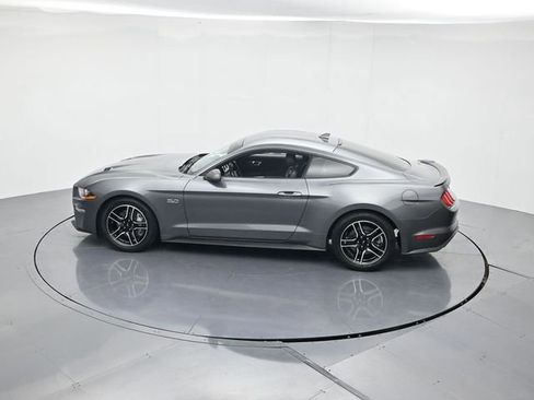 Used 2022 Ford Mustang GT Premium image 41