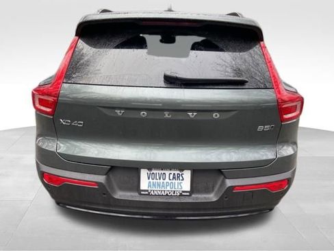 New 2026 Volvo XC40 B5 Core image 6