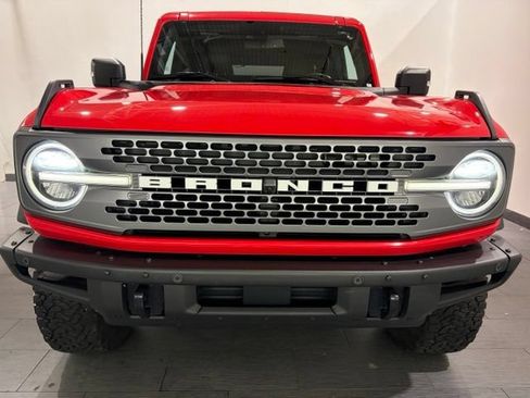 Used 2023 Ford Bronco Badlands AWD/4WD image 8