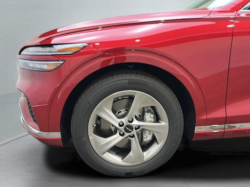 New 2026 Genesis GV70 2.5T AWD/4WD image 9