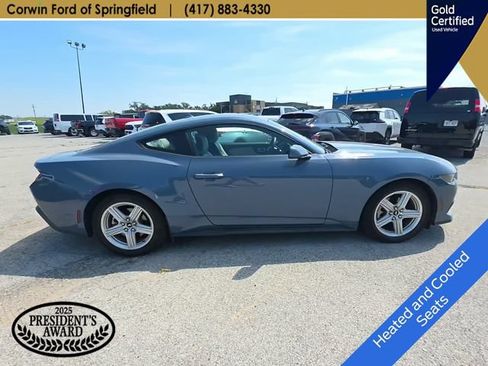 Used 2026 Ford Mustang Premium RWD image 8