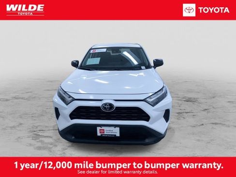 Certified 2025 Toyota RAV4 LE image 4