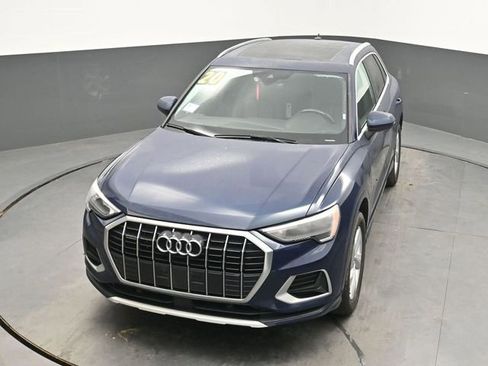 Used 2020 Audi Q3 2.0T Premium image 24
