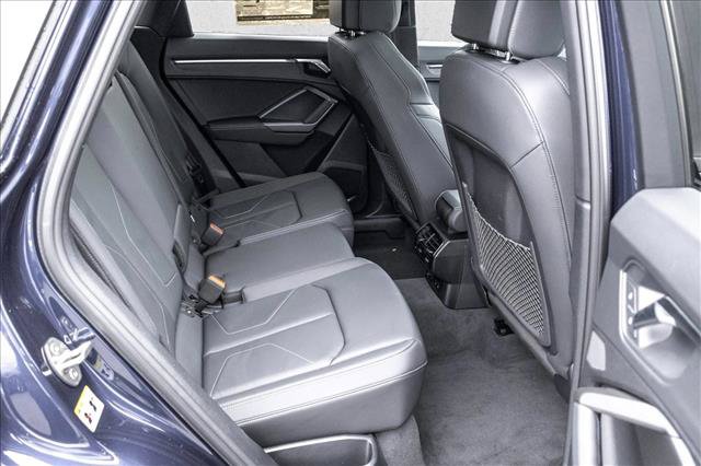 Certified 2025 Audi Q3 2.0T Premium w/ Convenience Package AWD/4WD image 23