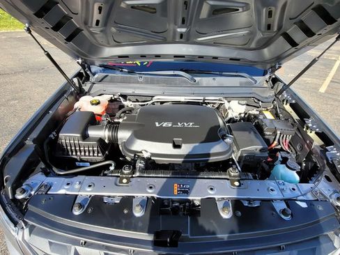 Certified 2022 Chevrolet Colorado Z71 w/ Safety Package image 17