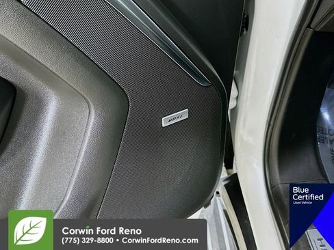 Used 2025 Chevrolet Suburban High Country image 22