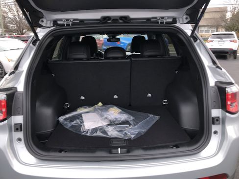 New 2026 Jeep Compass Latitude image 17