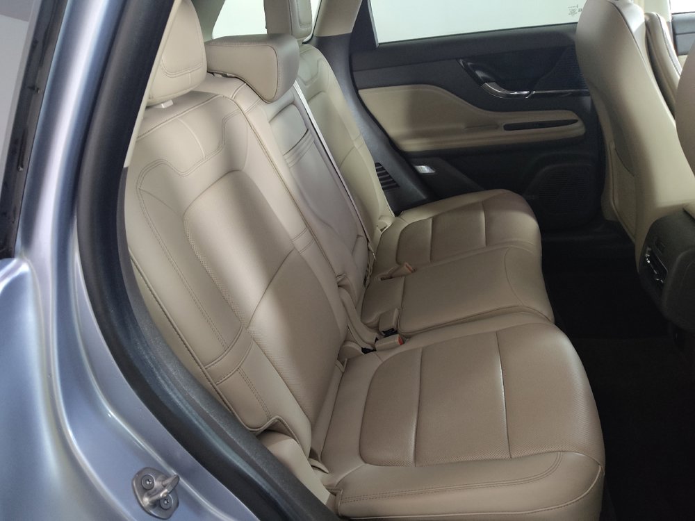 Used 2022 Lincoln Corsair AWD w/ Premium Package image 19