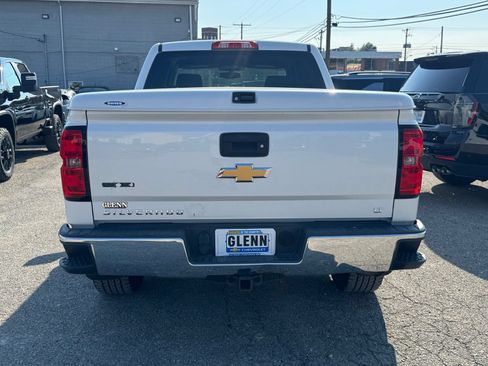 Used 2018 Chevrolet Silverado 1500 LT w/ All Star Edition AWD/4WD image 3