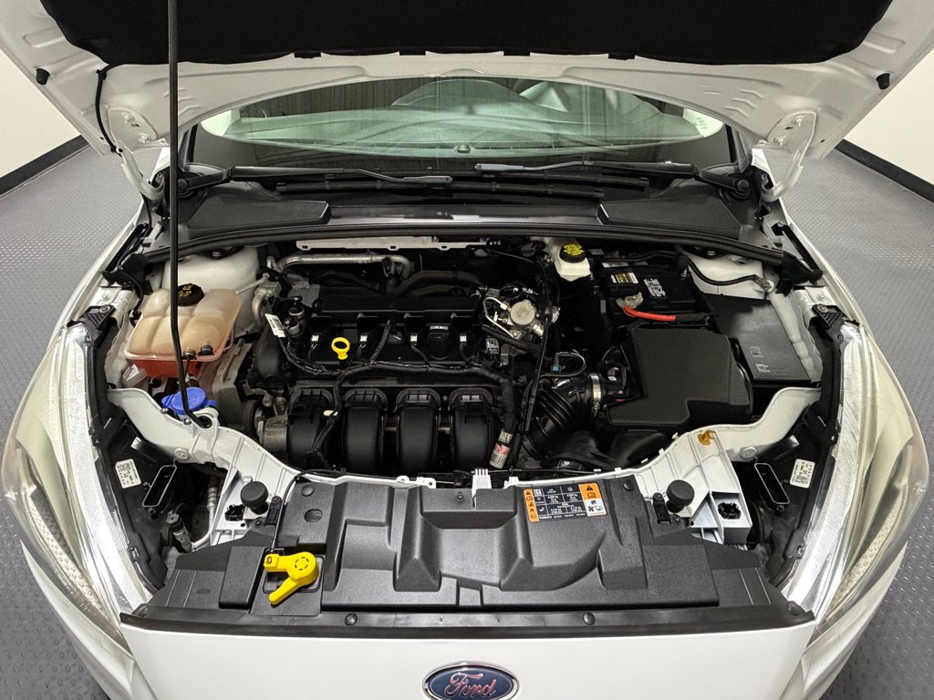 Used 2018 Ford Focus SE FWD image 16