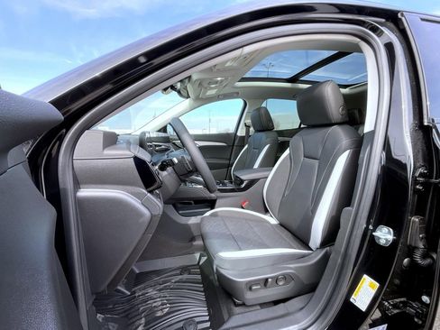 New 2026 Buick Envision Sport Touring AWD/4WD image 10