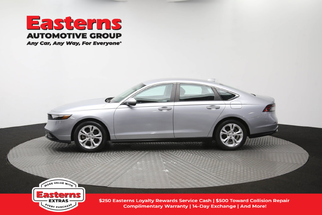 Used 2023 Honda Accord LX image 61