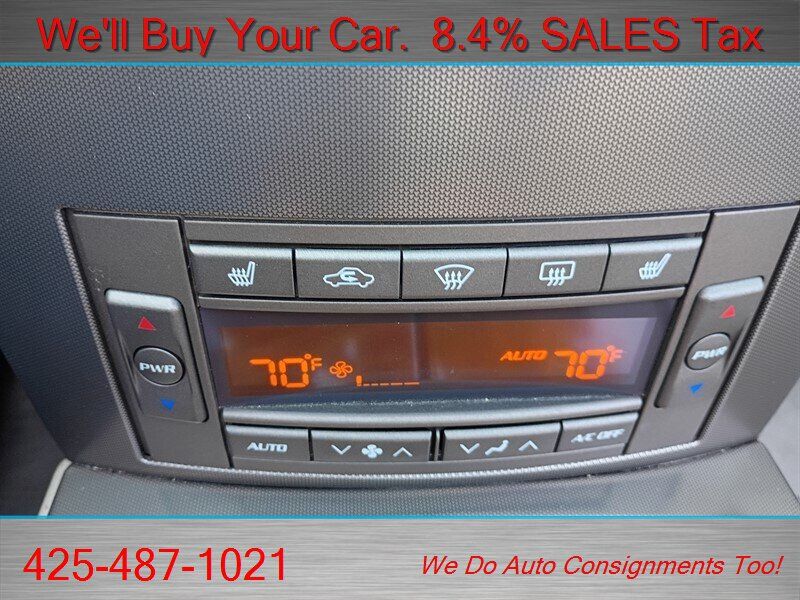 Used 2005 Cadillac XLR RWD image 29