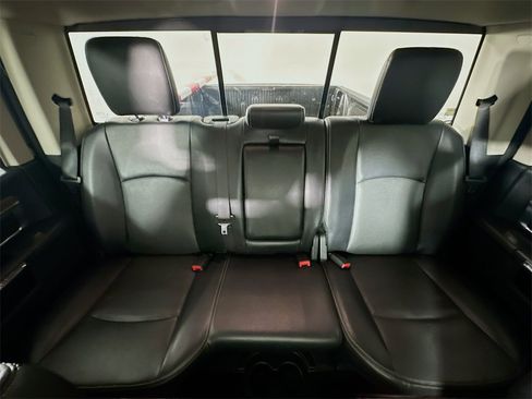 Used 2017 RAM 1500 Laramie w/ Convenience Group image 13