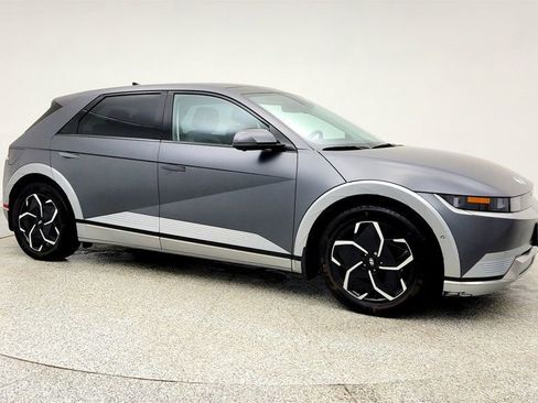 Used 2023 Hyundai Ioniq 5 Limited image 3