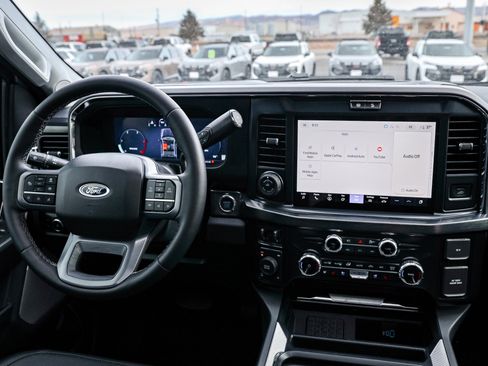 Used 2025 Ford F350 Lariat w/ Lariat Ultimate Package image 11