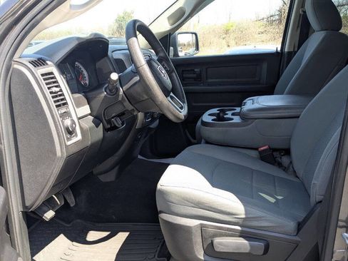 Used 2017 RAM 1500 Express image 22