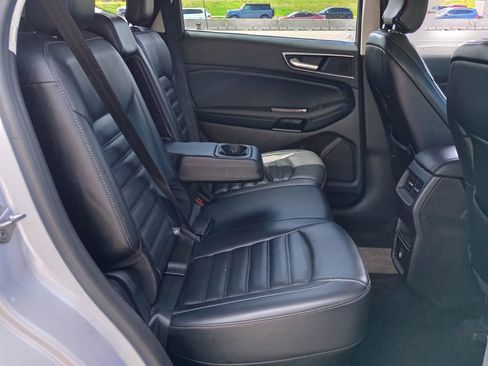 Used 2016 Ford Edge SEL w/ Equipment Group 201A FWD image 20