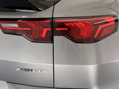 New 2026 BMW X2 xDrive28i w/ Technology Package image 13