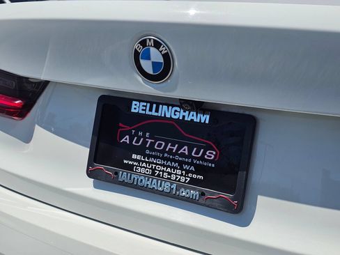 Used 2023 BMW 330i xDrive Sedan w/ Driving Assistance Package AWD/4WD image 14