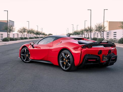 Used 2021 Ferrari SF90 Stradale Assetto Fiorano image 5