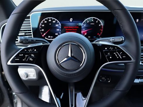 Certified 2026 Mercedes-Benz GLE 350 4MATIC image 37