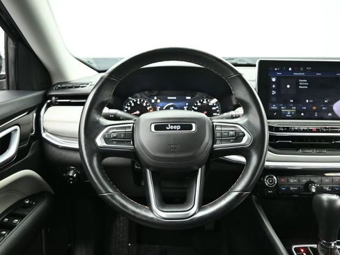 Certified 2022 Jeep Compass Limited image 22